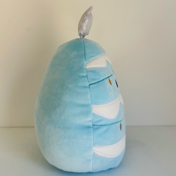 Holiday Squishmallow Keiko The Blue Christmas Tree - Picture 5 of 6